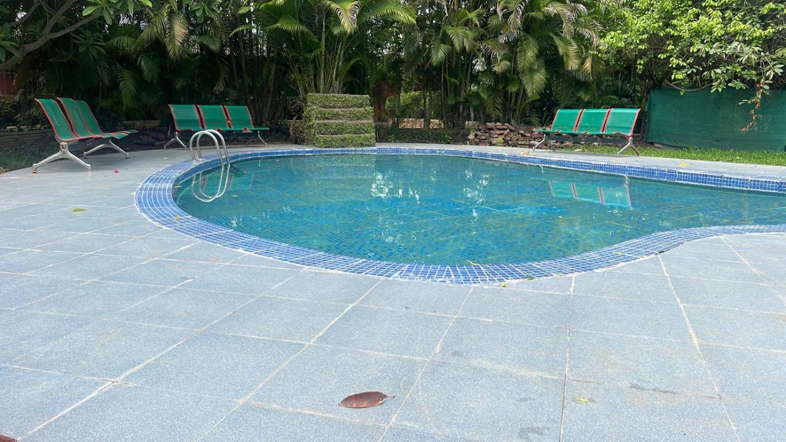 Annapoorna Farms Hotel Karjat Exterior photo